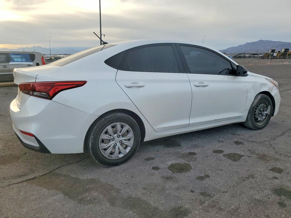 صورة رقم 3 من المزاد - 2019 HYUNDAI ACCENT مع VIN 3KPC24A34KE076791