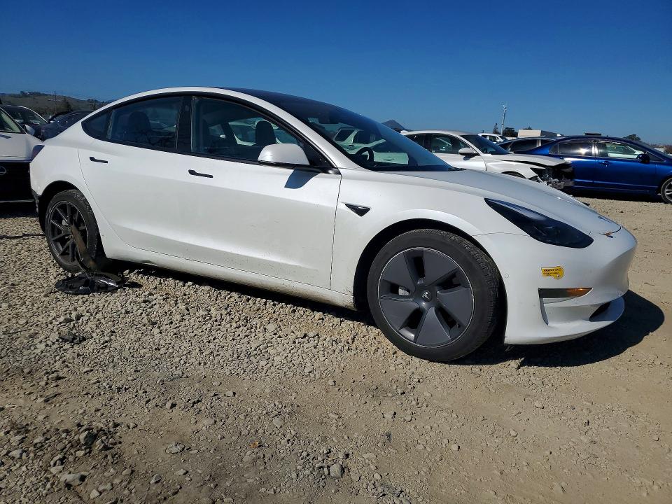 Photo 4 from auction – 2021 TESLA MODEL 3 with VIN 5YJ3E1EAXMF074880