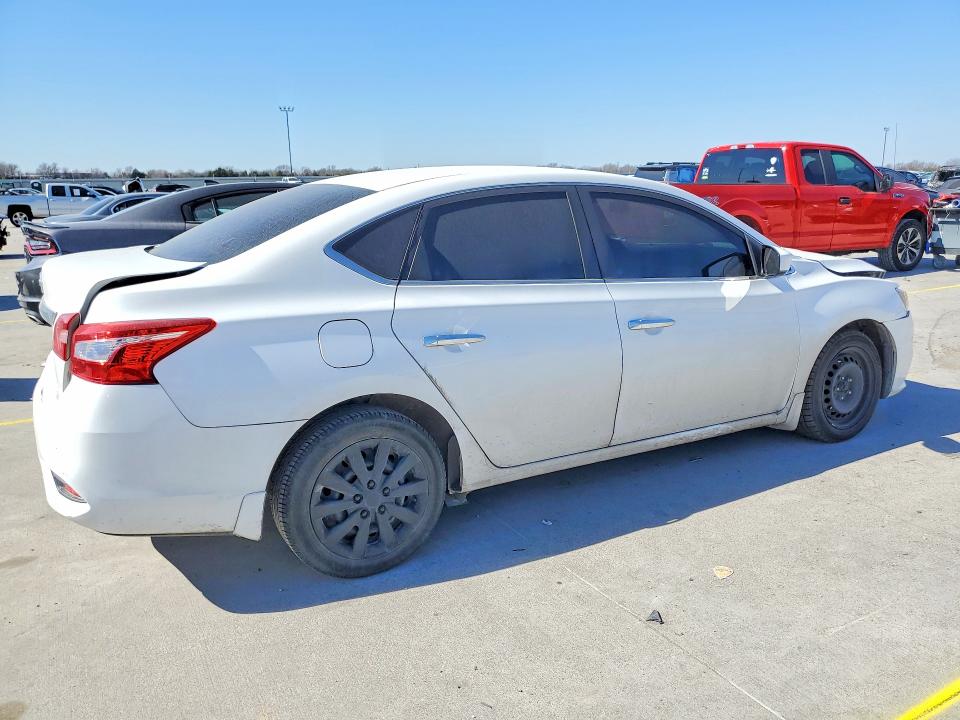 Photo 3 from auction – 2019 NISSAN SENTRA with VIN 3N1AB7AP4KY304561