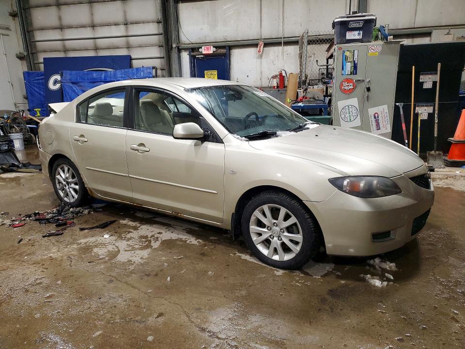 Photo 4 from auction – 2008 MAZDA 3 with VIN JM1BK32FX81160673
