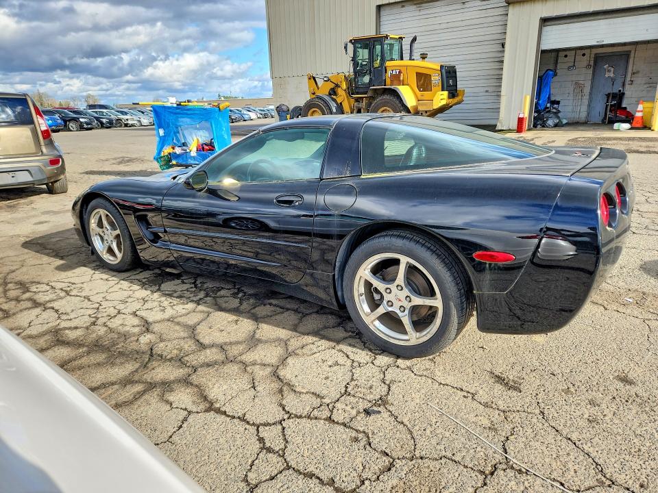 Photo 2 from auction – 2004 CHEVROLET CORVETTE with VIN 1G1YY22G045127950