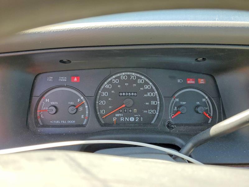 Photo 9 from auction – 2004 FORD CROWN VICT with VIN 2FAFP73W84X164513