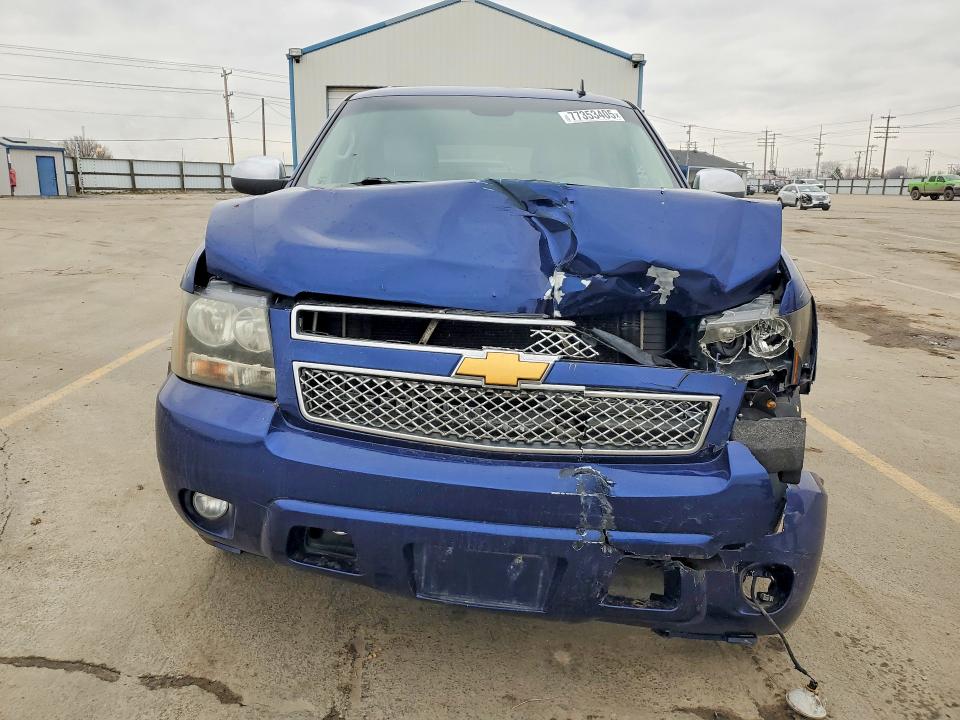Photo 5 from auction – 2012 CHEVROLET SUBURBAN K with VIN 1GNSKKE70CR289490