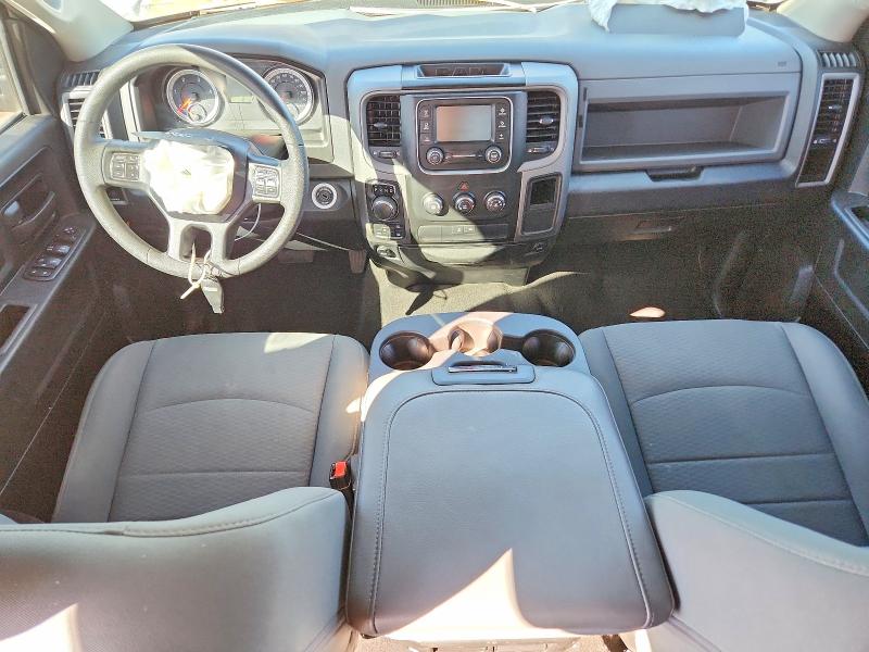 Photo 8 from auction – 2018 RAM 1500 with VIN 1C6RR7KM2JS227323