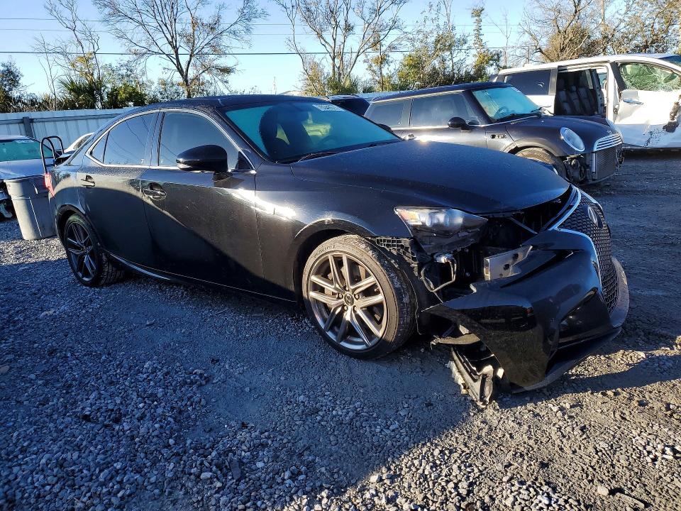 Photo 4 from auction – 2014 LEXUS IS 350 with VIN JTHBE1D23E5013975