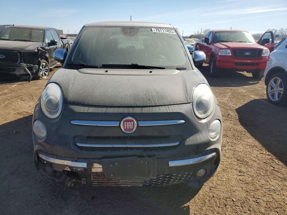 Photo 5 from auction – 2019 FIAT 500L with VIN ZFBNFACH8KZ042221