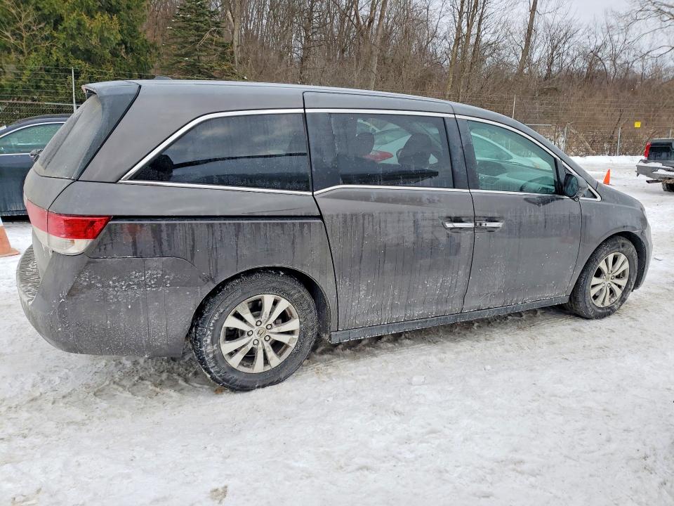 Photo 3 from auction – 2015 HONDA ODYSSEY with VIN 5FNRL5H68FB073079