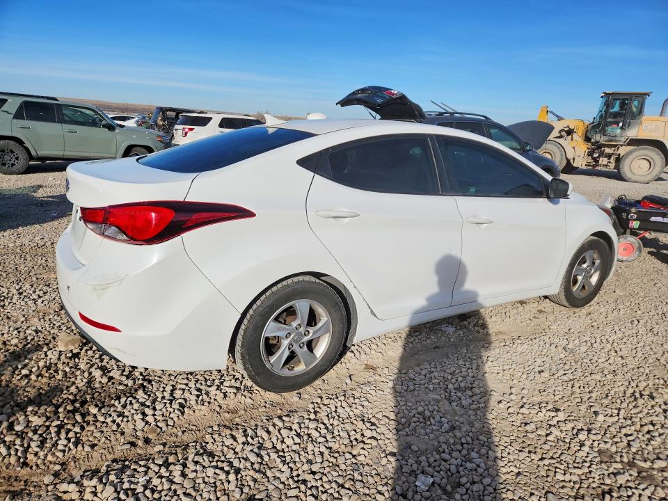 Photo 3 from auction – 2014 HYUNDAI ELANTRA SE with VIN 5NPDH4AE7EH511386