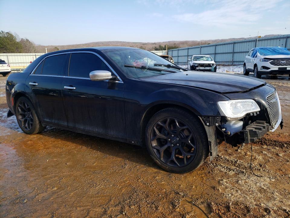 Photo 4 from auction – 2019 CHRYSLER 300C with VIN 2C3CCAPT2KH505552