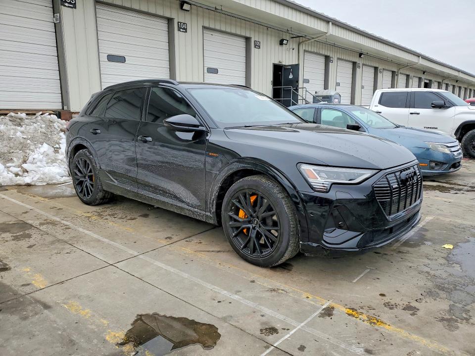 Photo 4 from auction – 2022 AUDI E-TRON CHR with VIN WA1VABGEXNB023663