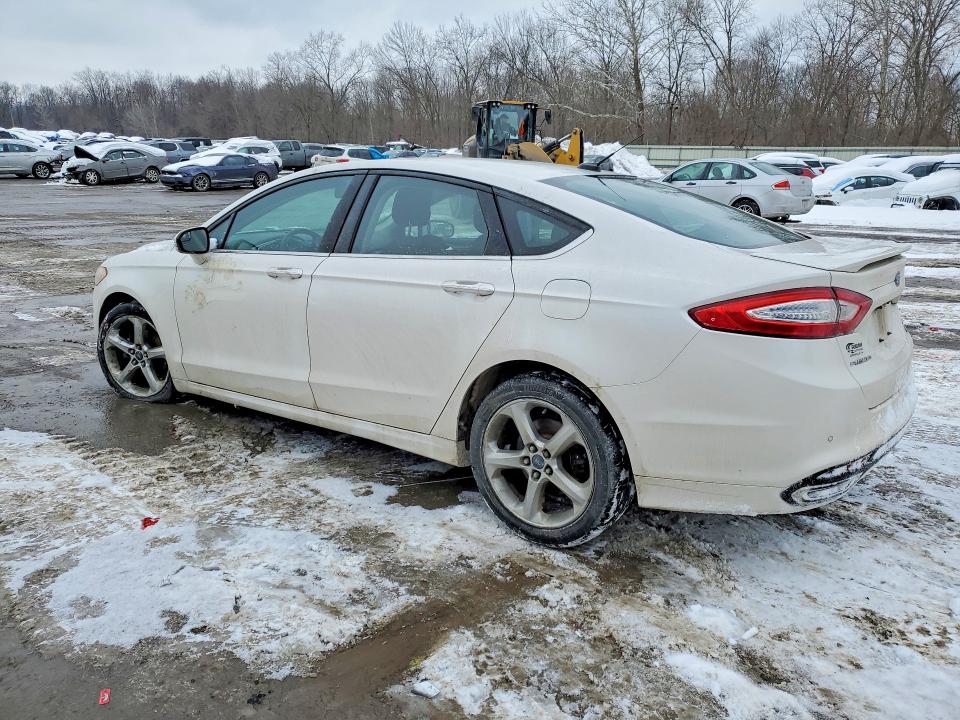 Photo 2 from auction – 2015 FORD FUSION with VIN 3FA6P0H9XFR158434