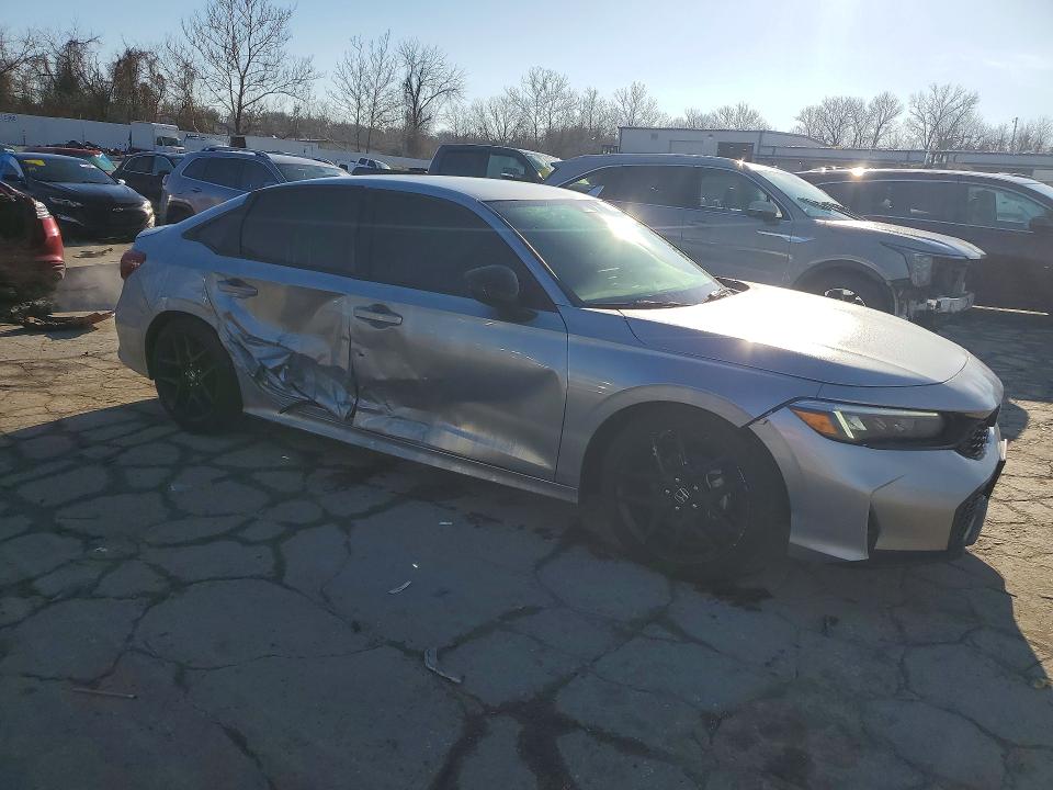 Photo 4 from auction – 2025 HONDA CIVIC with VIN 2HGFE2F58SH580544
