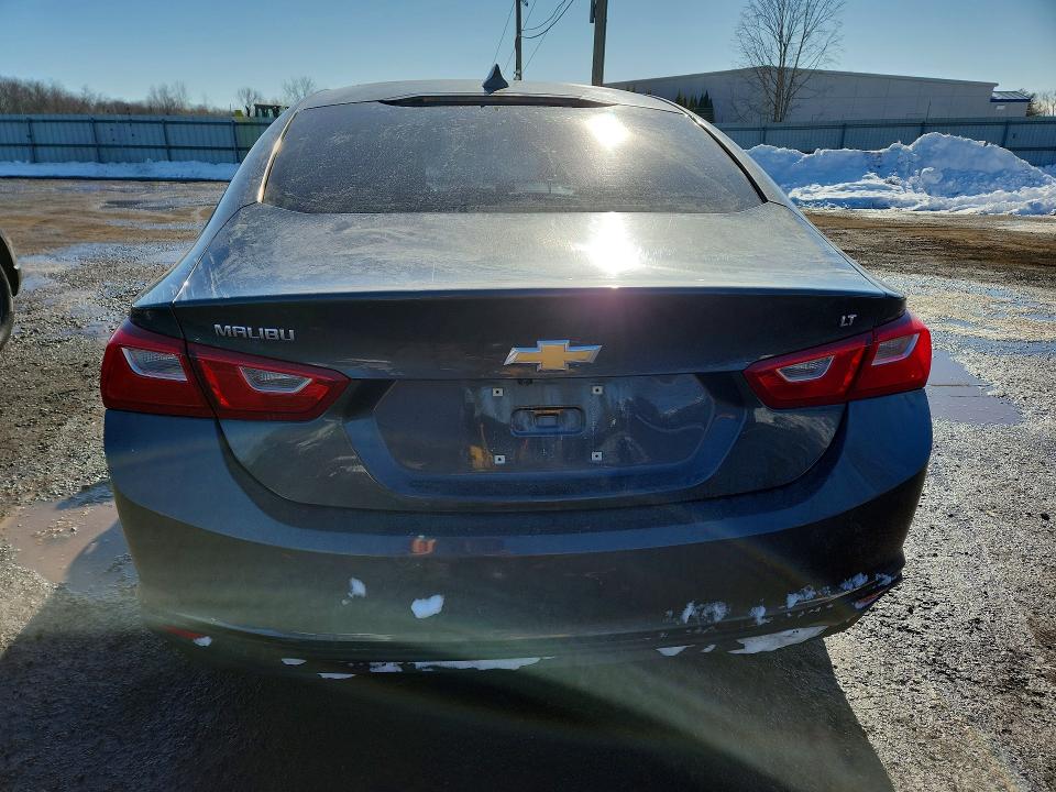 Photo 6 from auction – 2017 CHEVROLET MALIBU with VIN 1G1ZE5ST4HF209188