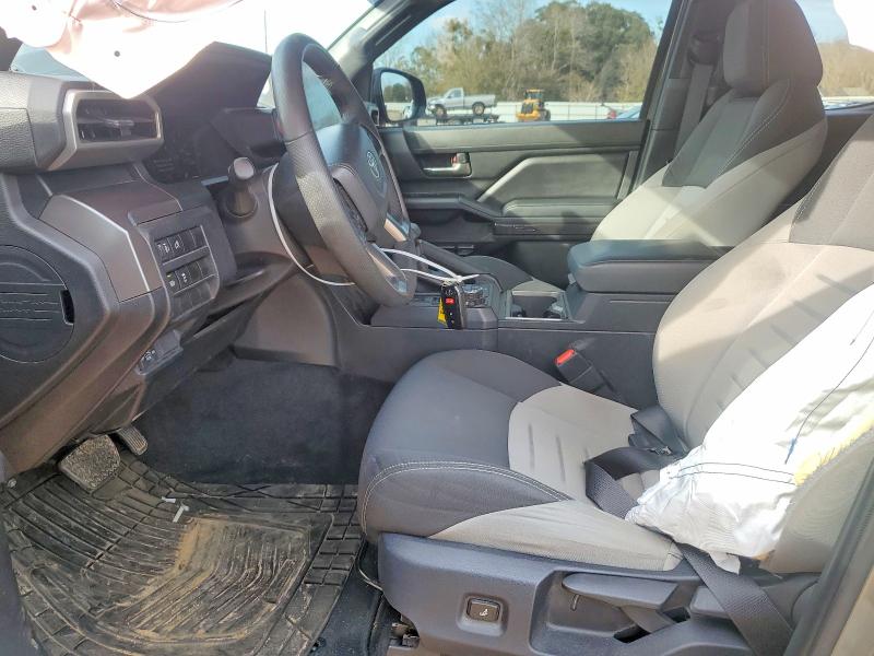 Photo 7 from auction – 2024 TOYOTA TACOMA with VIN 3TMLB5JN2RM084413