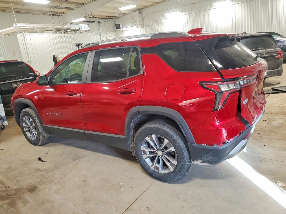 Photo 2 from auction – 2025 CHEVROLET EQUINOX LT with VIN 3GNAXPEG0SL113183