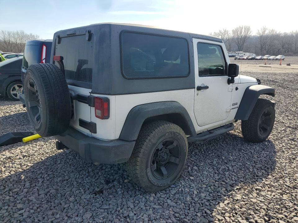 Photo 3 from auction – 2011 JEEP WRANGLER with VIN 1J4AA2D11BL607875