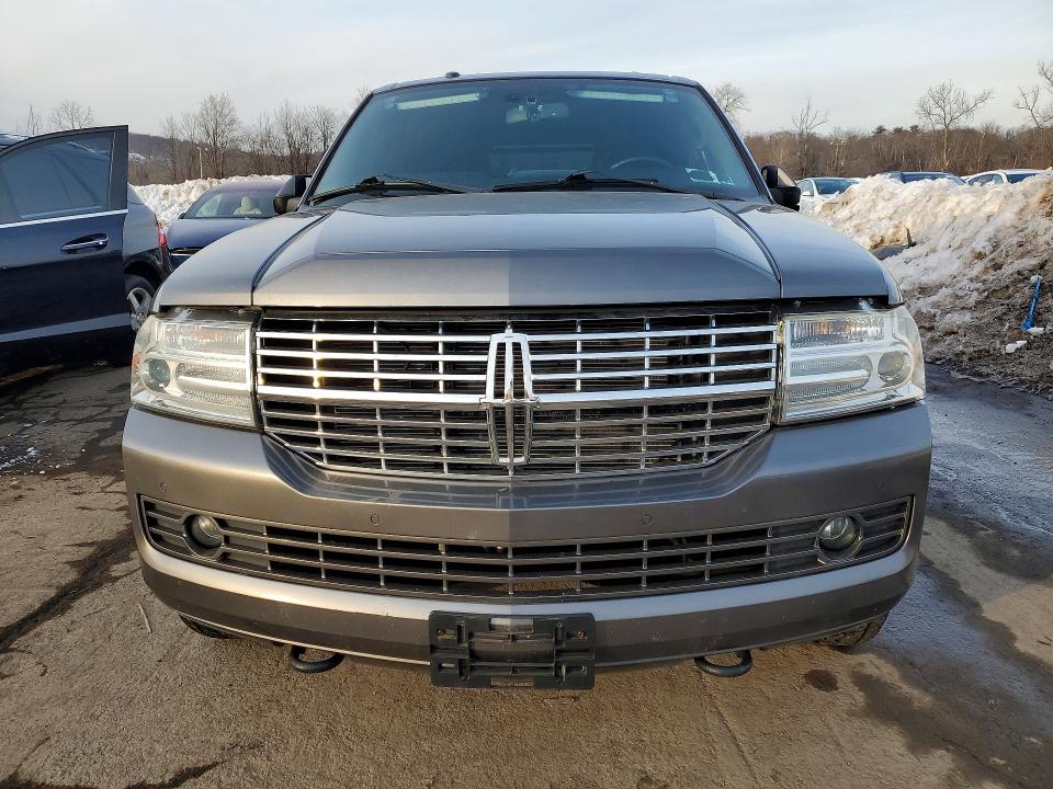 Foto 5 de la subasta – 2012 LINCOLN NAVIGATOR con VIN 5LMJJ3J54CEL06082