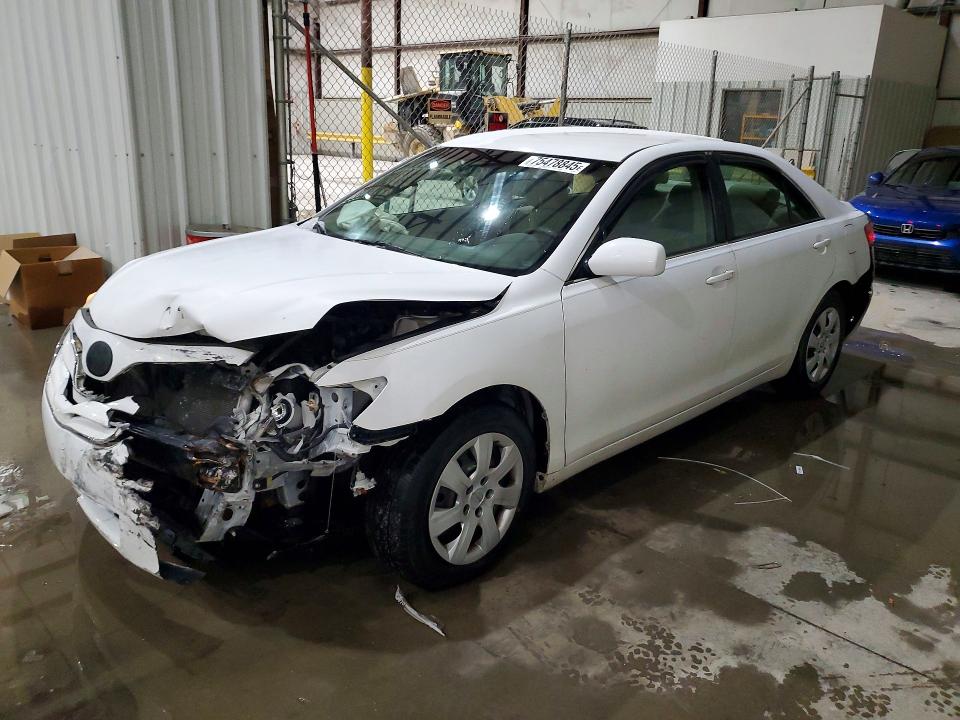 TOYOTA CAMRY 2011 with VIN 4T1BF3EK4BU676302 - Photo from auction