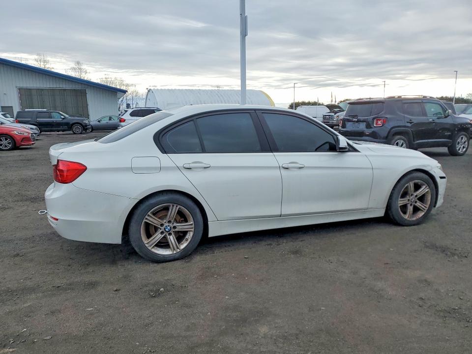 Photo 3 from auction – 2014 BMW 320 with VIN WBA3C3G58ENS70592
