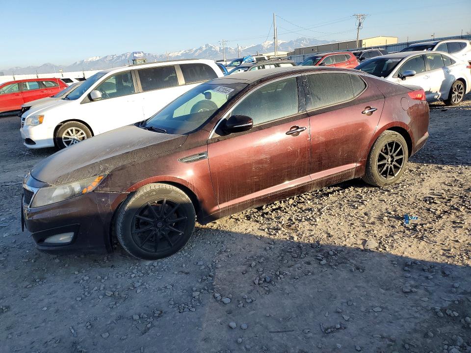KIA OPTIMA 2013 z numerem VIN 5XXGN4A7XDG222410 - Zdjęcie z aukcji