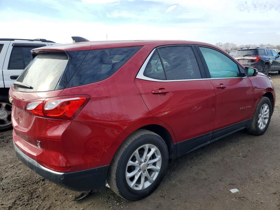 Photo 3 from auction – 2018 CHEVROLET EQUINOX with VIN 2GNAXJEV3J6338096