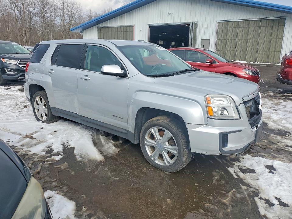 Photo 4 from auction – 2017 GMC TERRAIN with VIN 2GKALMEK8H6343983