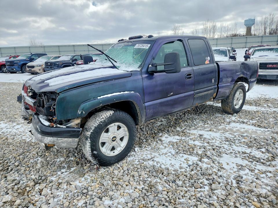 CHEVROLET SILVERADO 2004 with VIN 1GCEK19T74Z135724 - Photo from auction