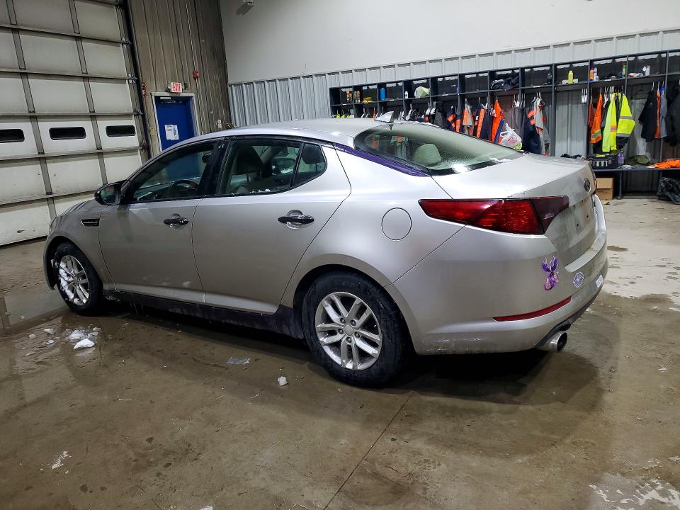 Photo 2 from auction – 2012 KIA OPTIMA with VIN KNAGM4A76C5289136