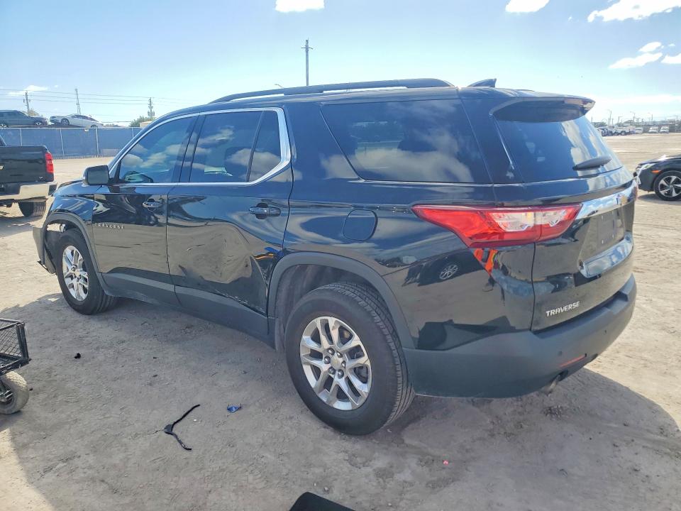 Photo 2 from auction – 2021 CHEVROLET TRAVERSE with VIN 1GNERHKW9MJ197382