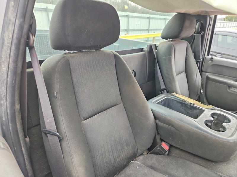 Photo 10 from auction – 2011 CHEVROLET SILVERADO with VIN 1GCNCPEX2BZ199319
