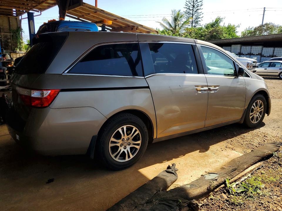 Photo 3 from auction – 2012 HONDA ODYSSEY EX with VIN 5FNRL5H4XCB008888
