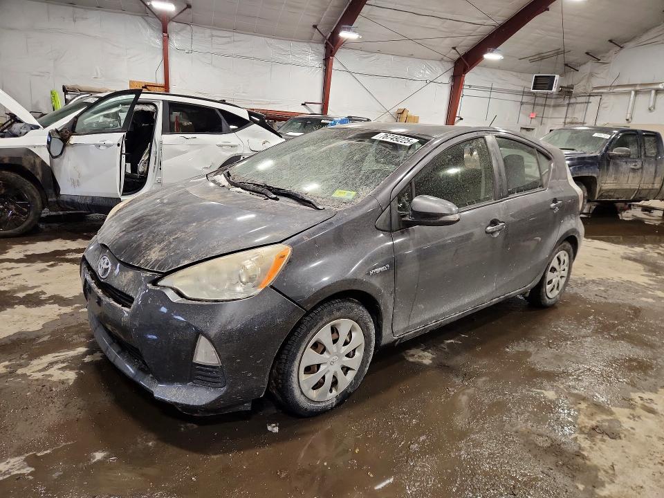 Photo 1 from auction – 2012 TOYOTA PRIUS C with VIN JTDKDTB37C1010206