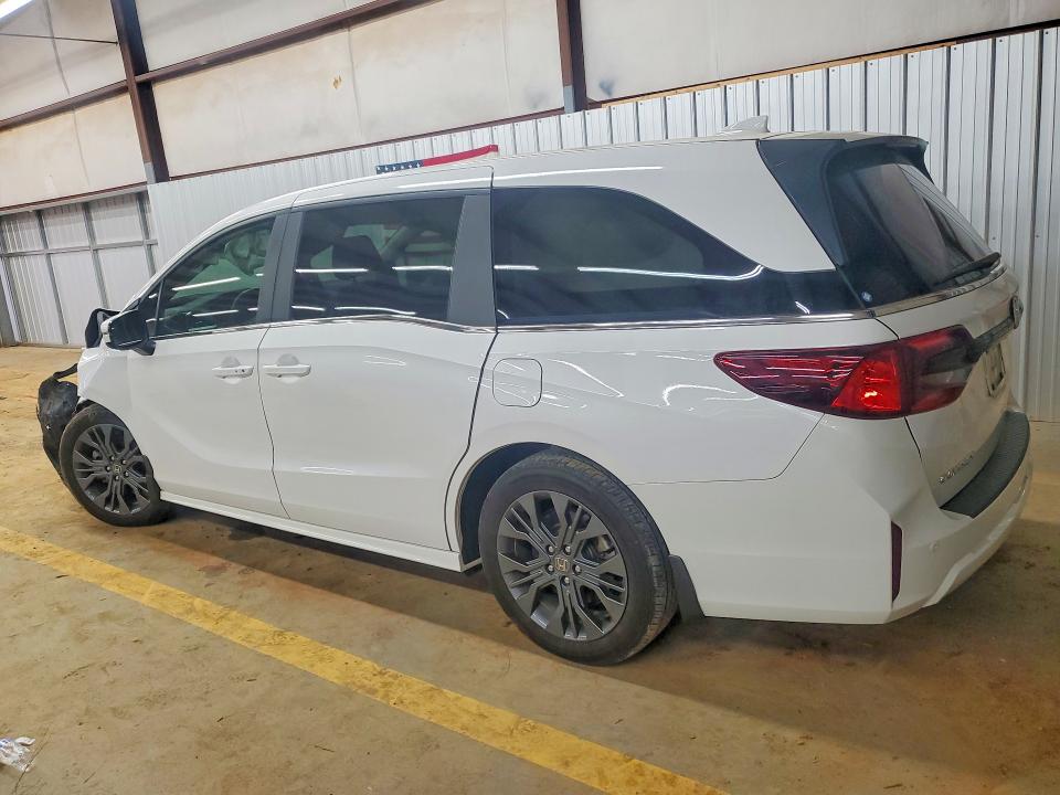Photo 2 from auction – 2025 HONDA ODYSSEY with VIN 5FNRL6H84SB007047