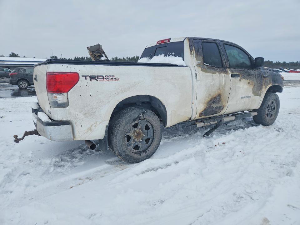 Photo 3 from auction – 2013 TOYOTA TUNDRA with VIN 5TFUY5F12DX309392