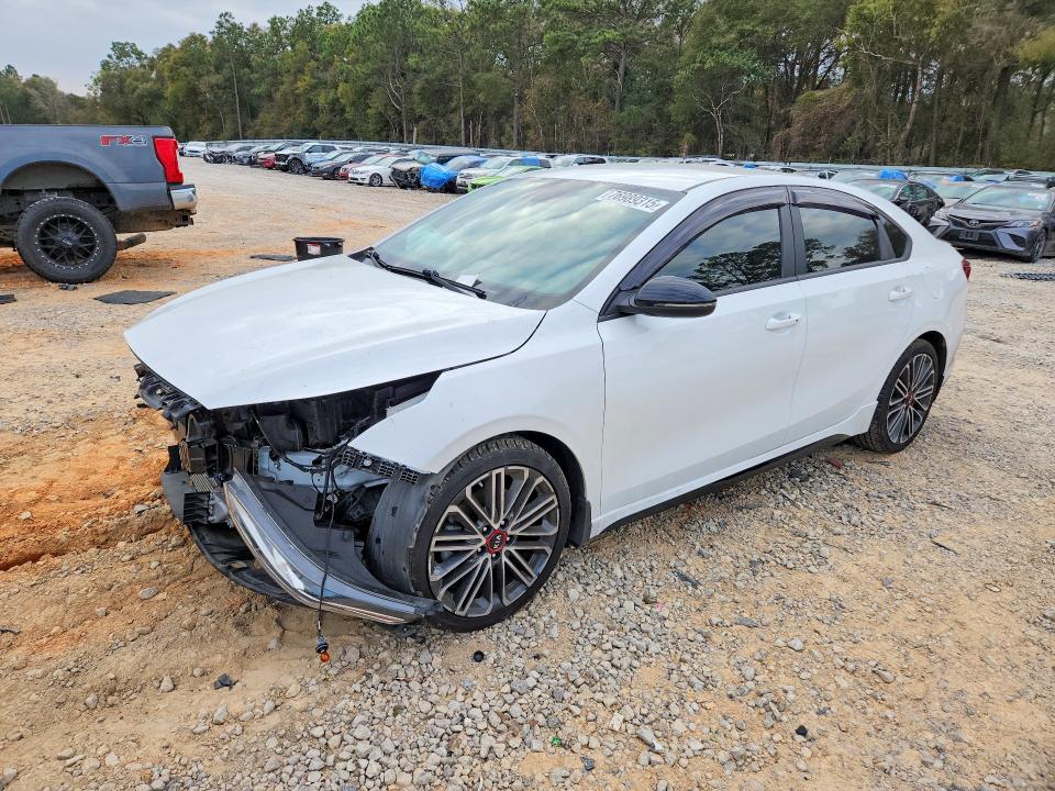 Photo 1 from auction – 2021 KIA FORTE with VIN 3KPF44AC7ME354268