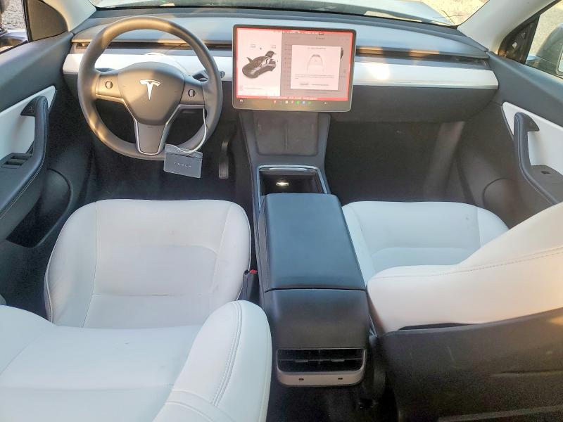 Photo 8 from auction – 2021 TESLA MODEL Y with VIN 5YJYGDEE3MF231041