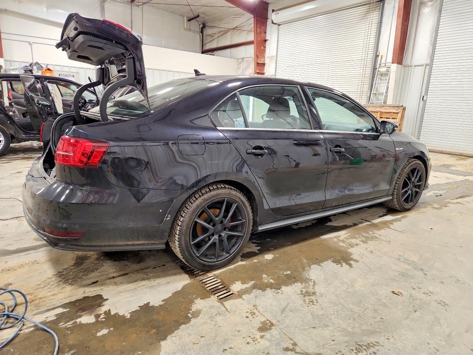 Photo 3 from auction – 2016 VOLKSWAGEN JETTA with VIN 3VW5T7AJ1GM408119