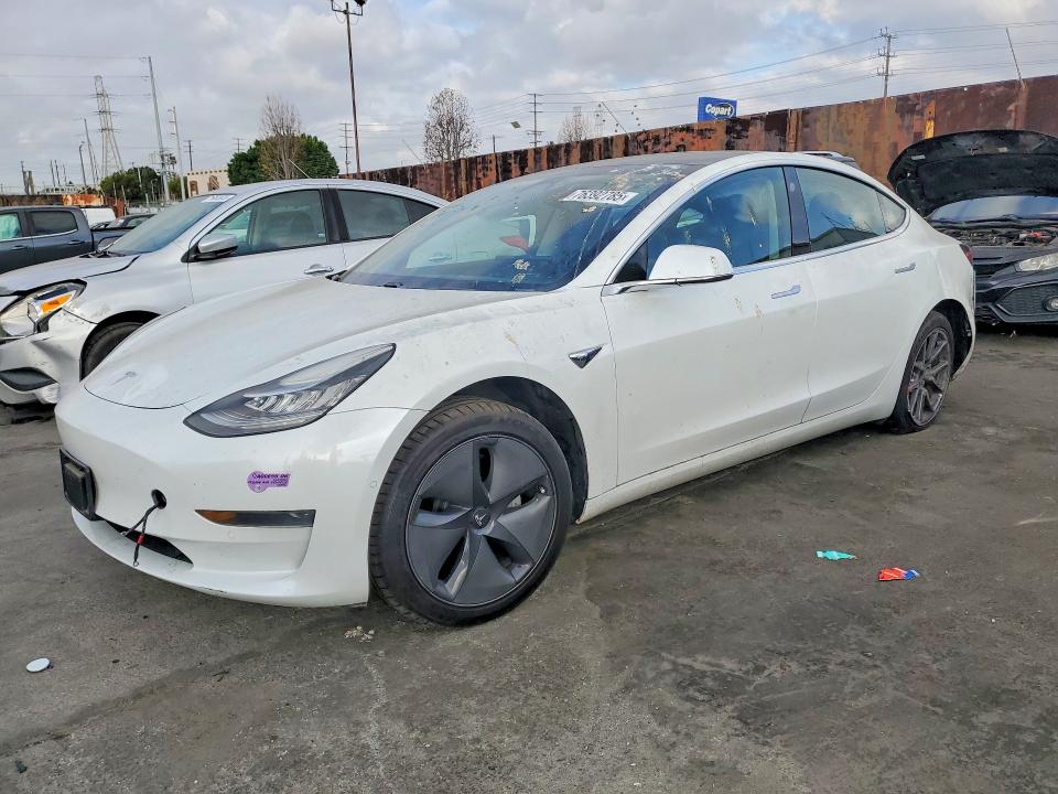 TESLA MODEL 3 2019 with VIN 5YJ3E1EA4KF503945 - Photo from auction