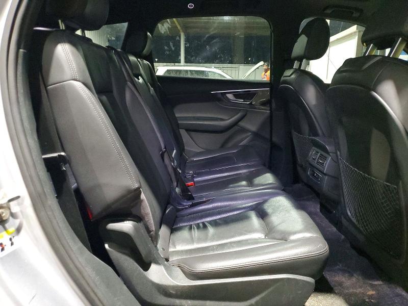 Photo 11 from auction – 2017 AUDI Q7 PREMIUM with VIN WA1LHAF73HD050423