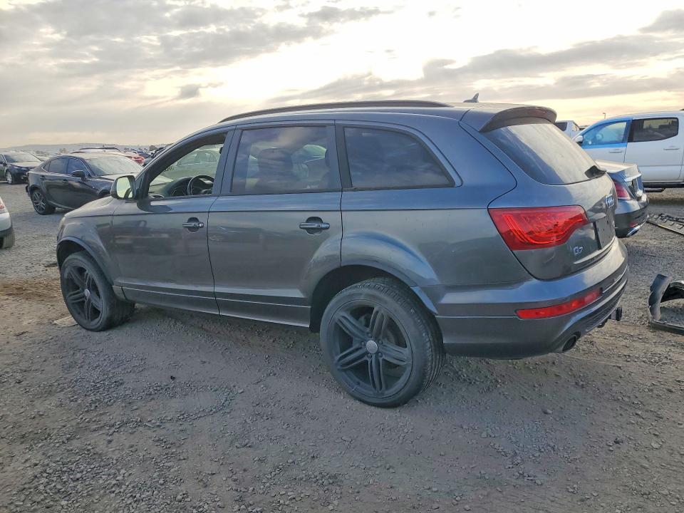 Photo 2 from auction – 2014 AUDI Q7 with VIN WA1DGAFE9ED009876