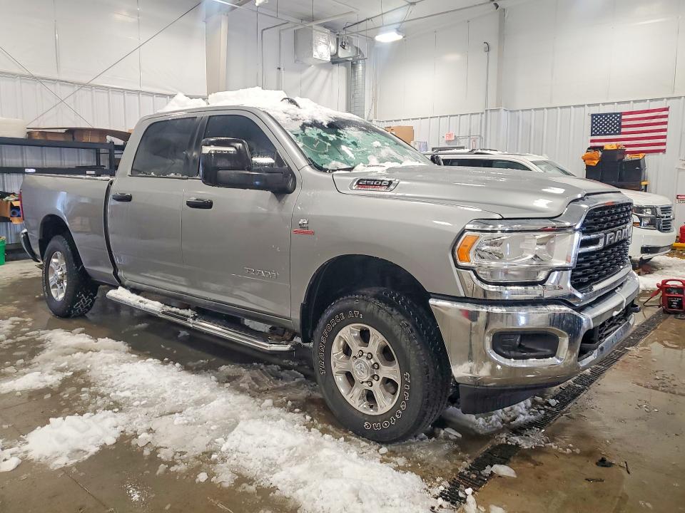 Photo 4 from auction – 2024 RAM 2500 with VIN 3C6UR5DL9RG348839