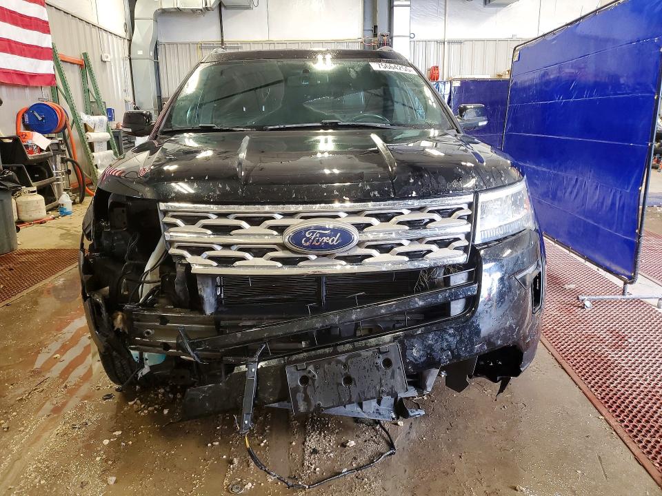 Photo 5 from auction – 2018 FORD EXPLORER with VIN 1FM5K8D88JGB08773