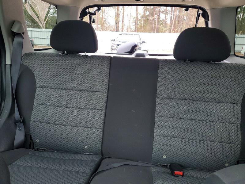 Photo 10 from auction – 2004 FORD ESCAPE XLT with VIN 1FMCU03134KB25408