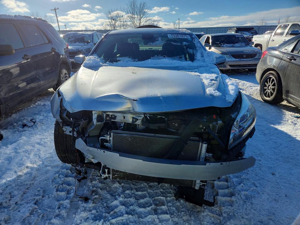 Photo 5 from auction – 2016 CHEVROLET MALIBU LIM with VIN 1G11C5SA9GF101682
