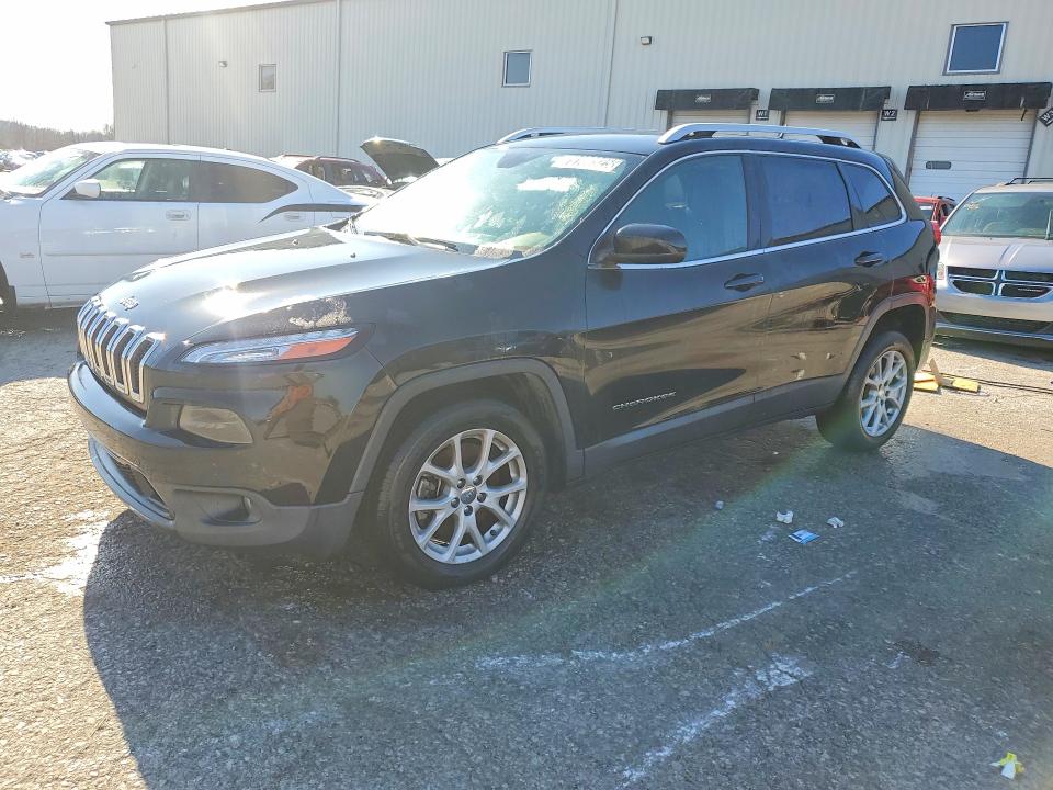 Zdjęcie 1 z aukcji – 2015 JEEP CHEROKEE z VIN 1C4PJLCB7FW507428