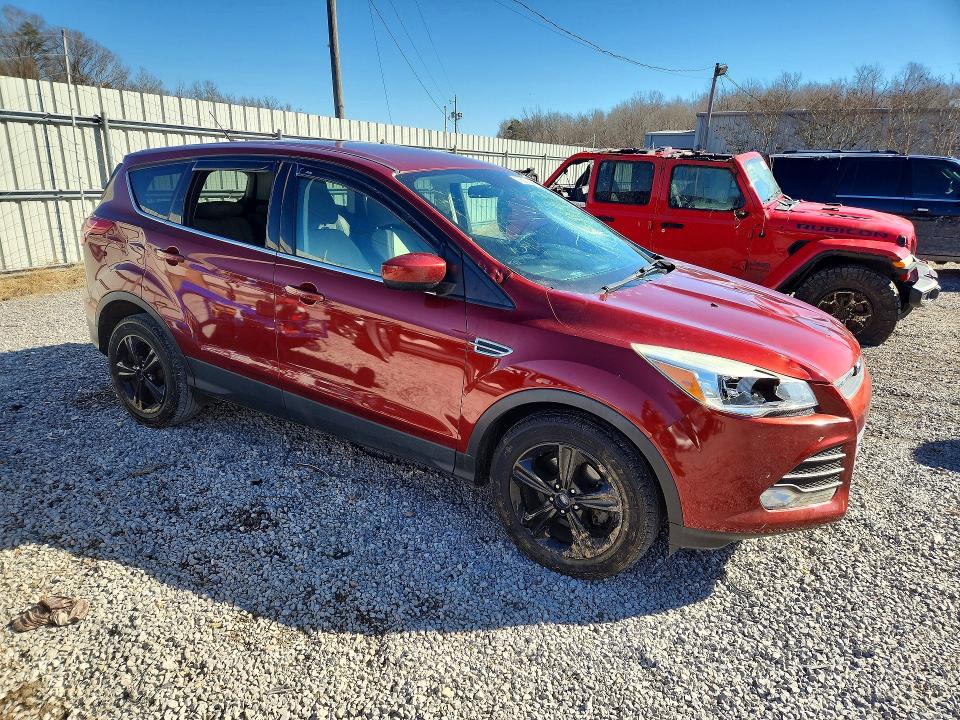 Photo 4 from auction – 2015 FORD ESCAPE SE with VIN 1FMCU0GX9FUC04331