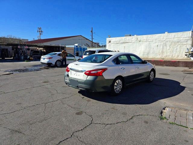 Photo 4 from auction – 2016 NISSAN ALTIMA 2.5 with VIN 1N4AL3AP2GC164180