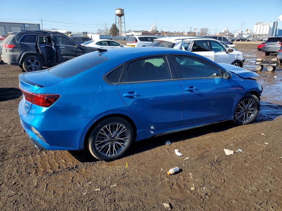 Photo 3 from auction – 2023 KIA FORTE GT L with VIN 3KPF54AD6PE586807