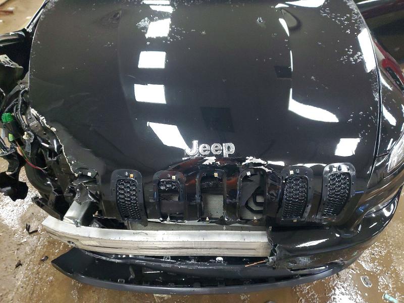 Photo 12 from auction – 2017 JEEP CHEROKEE with VIN 1C4PJMCS3HW575282