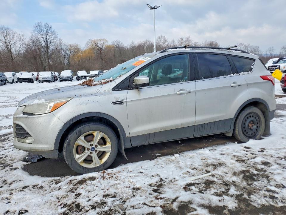 FORD ESCAPE 2014 with VIN 1FMCU9GX1EUD62195 - Photo from auction